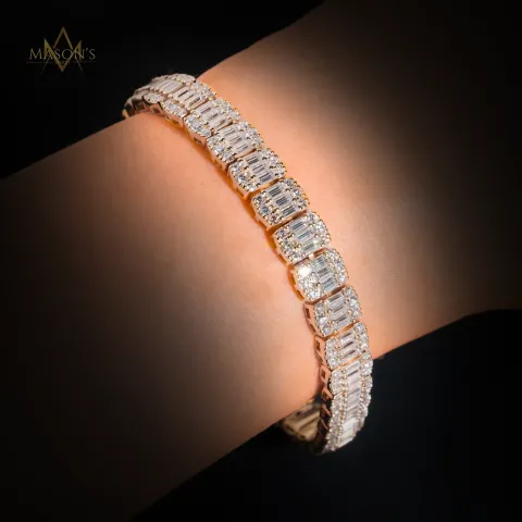 Axiom Baguette Link Bracelet — detail 2