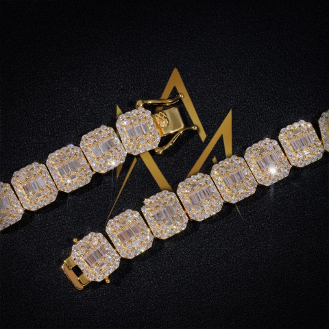 Axiom Baguette Link Chain — detail 1