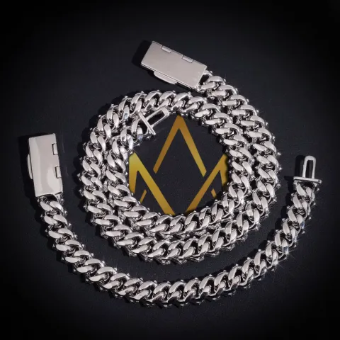 Consul's Cuban Link Chain · 12 mm — detail 3