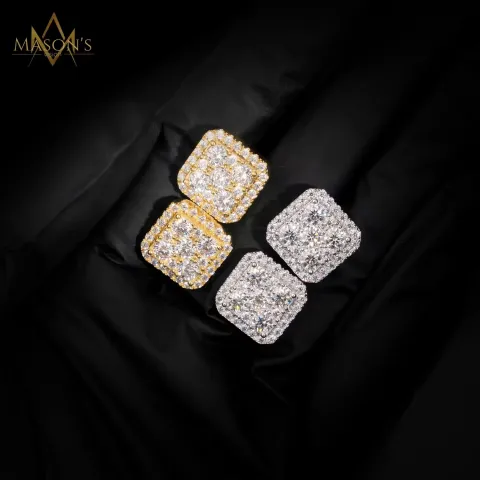 Dominion's Stud Earrings — detail 3