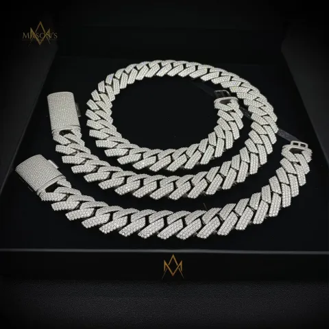 Oligarch's Cuban Link Bracelet · 18 mm — detail 1